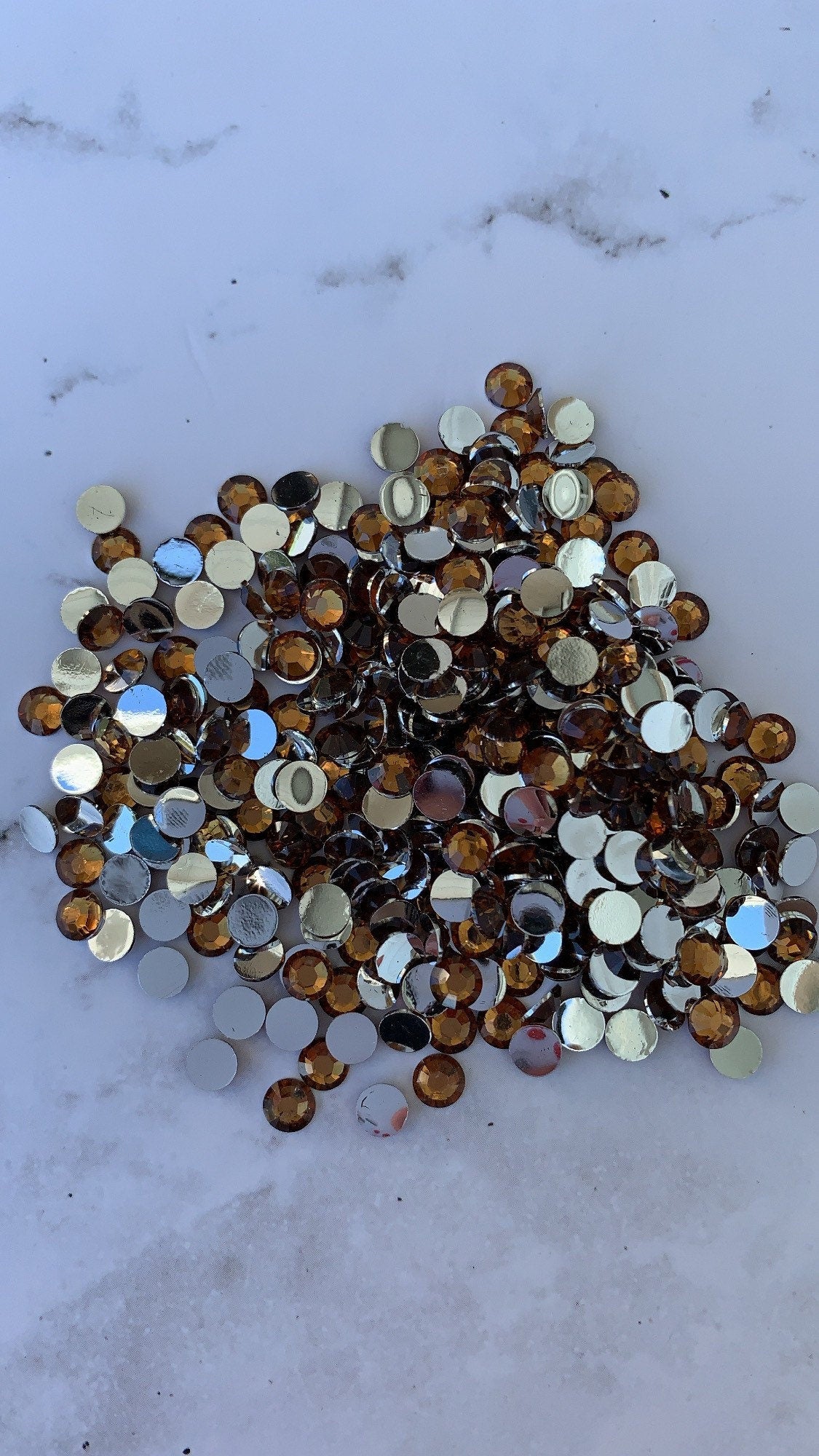 Chocolate . Dark brown. Silver back nonfix 5mm 4mm rhinestones beads