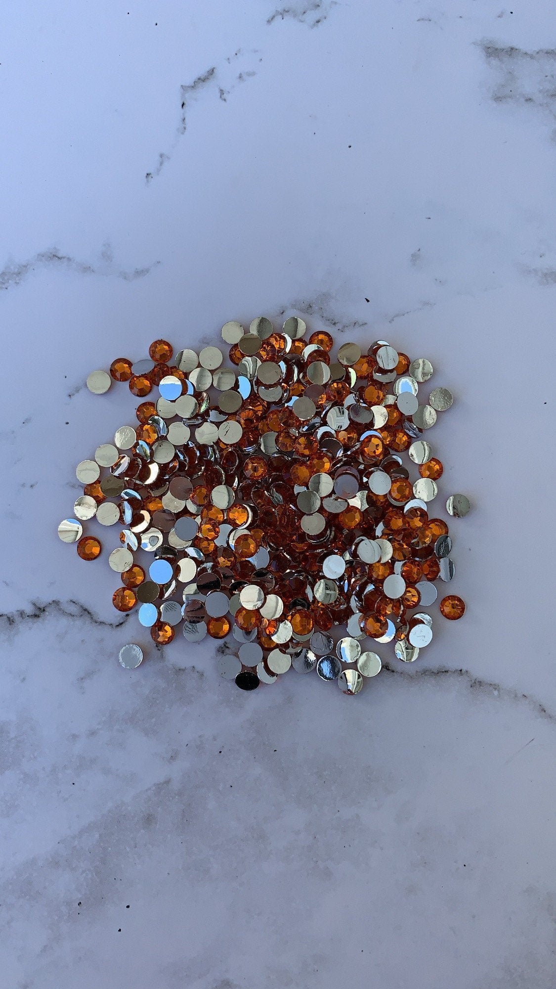 ORANGE. Silver back nonfix 5mm 4mm rhinestones beads