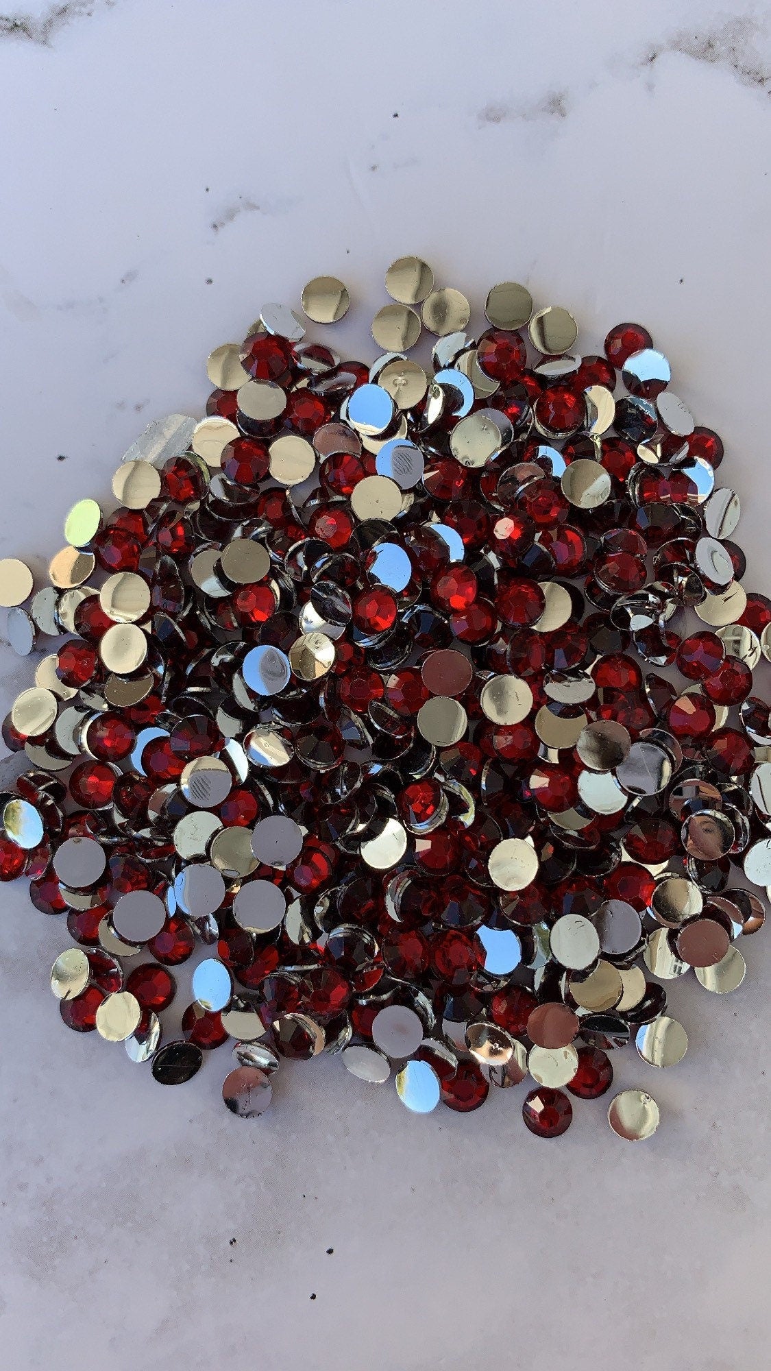 Cherry. Dark Red. Silver back nonfix 5mm 4mm rhinestones beads